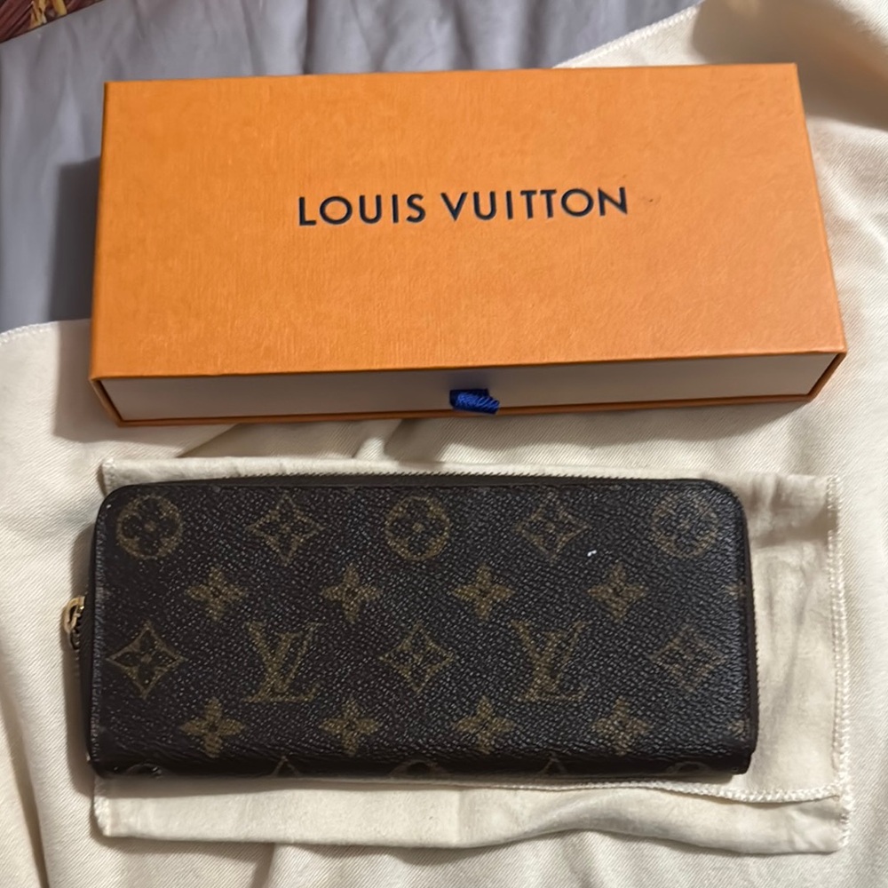Louis Vuitton Brown Monogram Wallet Classic Design